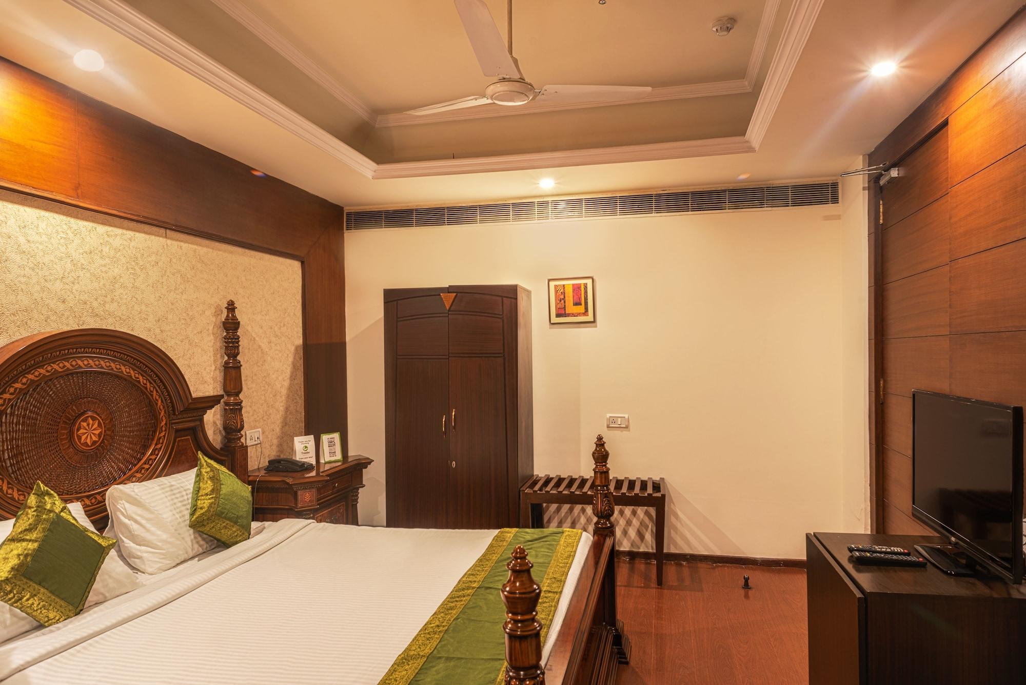 Treebo Trend Grand Plaza Nampally Hyderabad Exterior foto